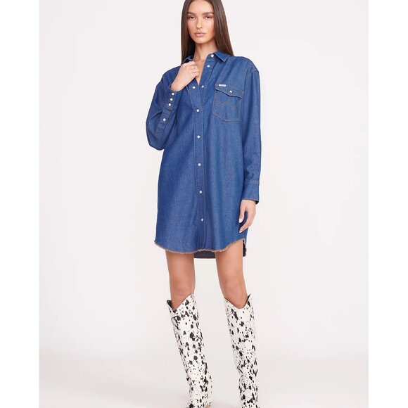 NEW Staud + Wrangler The Oversized Western Shirt Dress in Dark Rinse - Picture 12 of 12